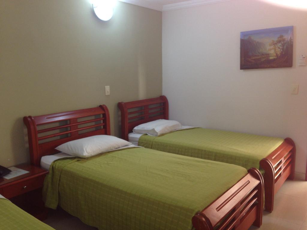 Hotel San Francisco De Asis Santa Marta (Magdalena) Quarto foto