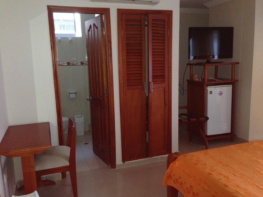 Hotel San Francisco De Asis Santa Marta (Magdalena) Quarto foto